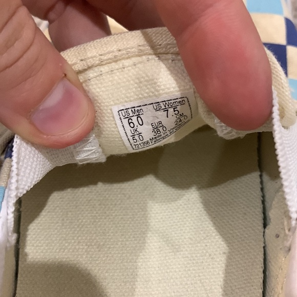 Checkered vans - Picture 5 of 5